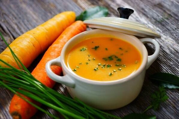 Mashed potatoes and carrots on the menu of a gentle diet for gastritis